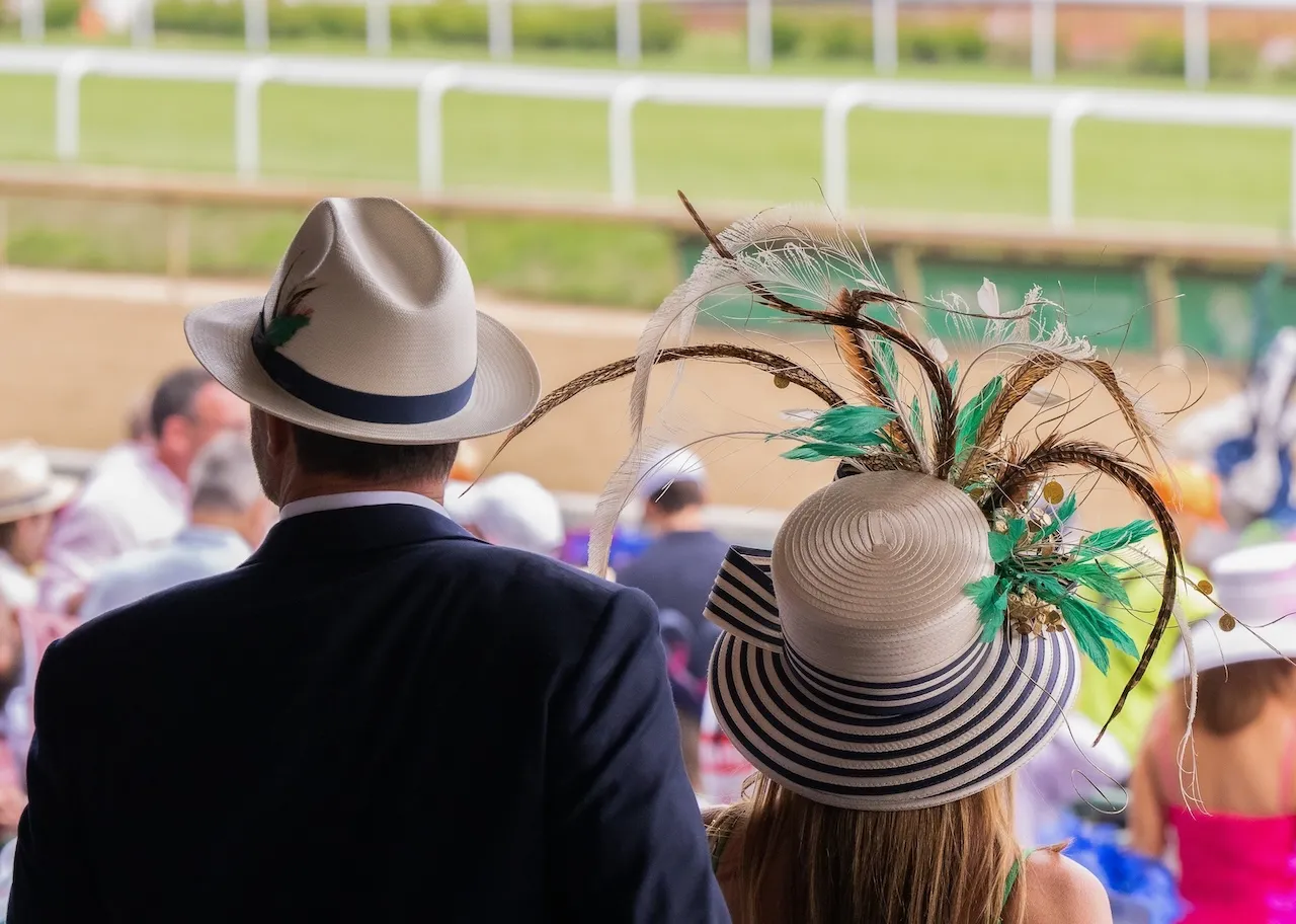 Well-dressed crowd at the Kentucky Derby in Louisville